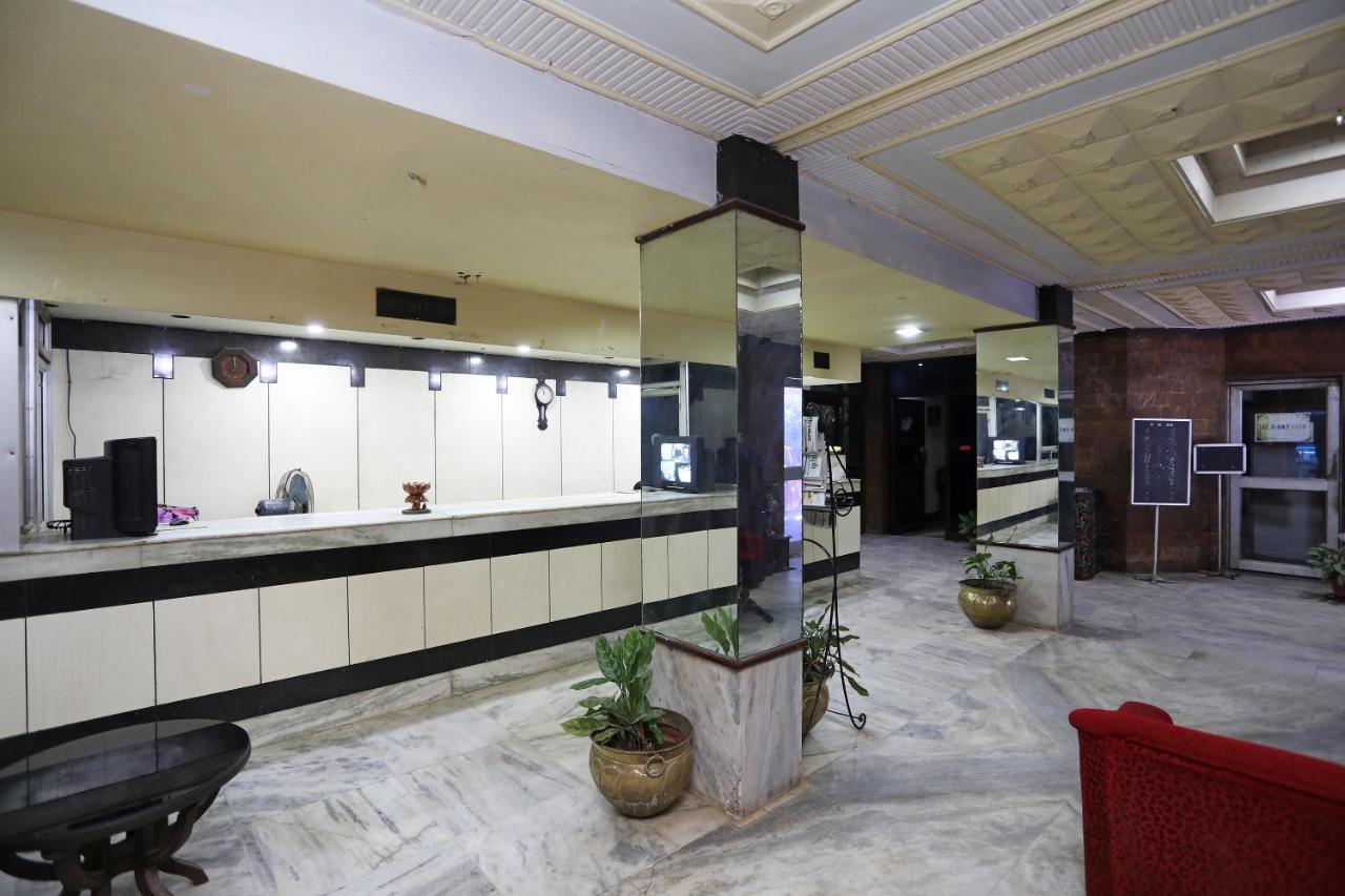 Hotel Keshari Бхубанешвар Екстериор снимка