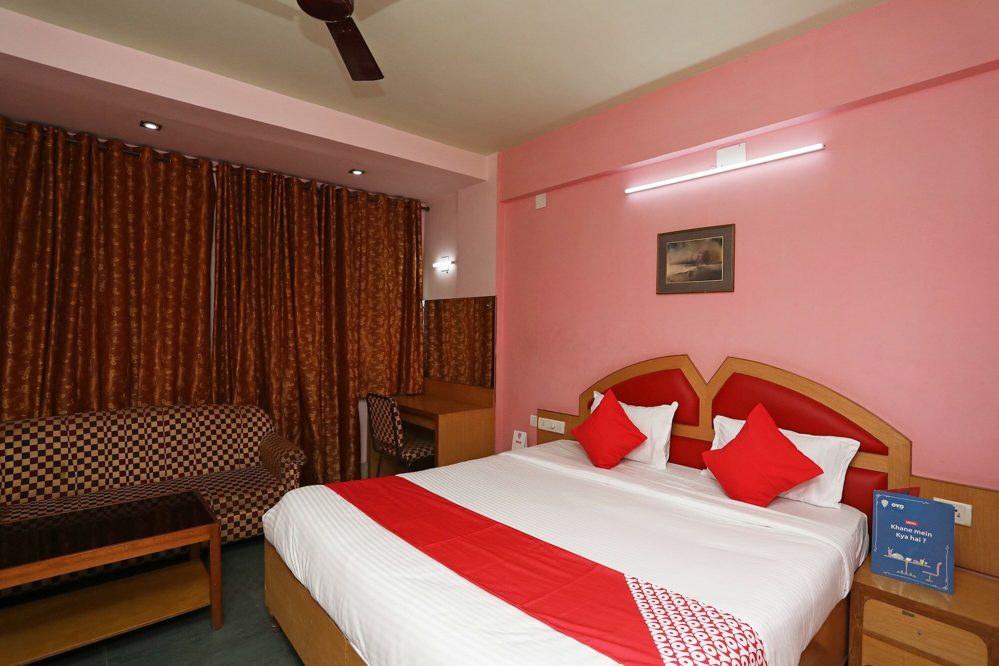 Hotel Keshari Бхубанешвар Екстериор снимка